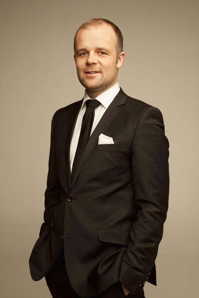 CEO CUVGET CEO CUVGET